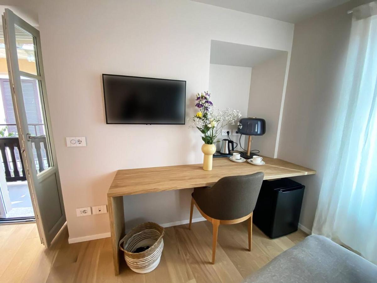 La Torre Apartment Белджирате Екстериор снимка