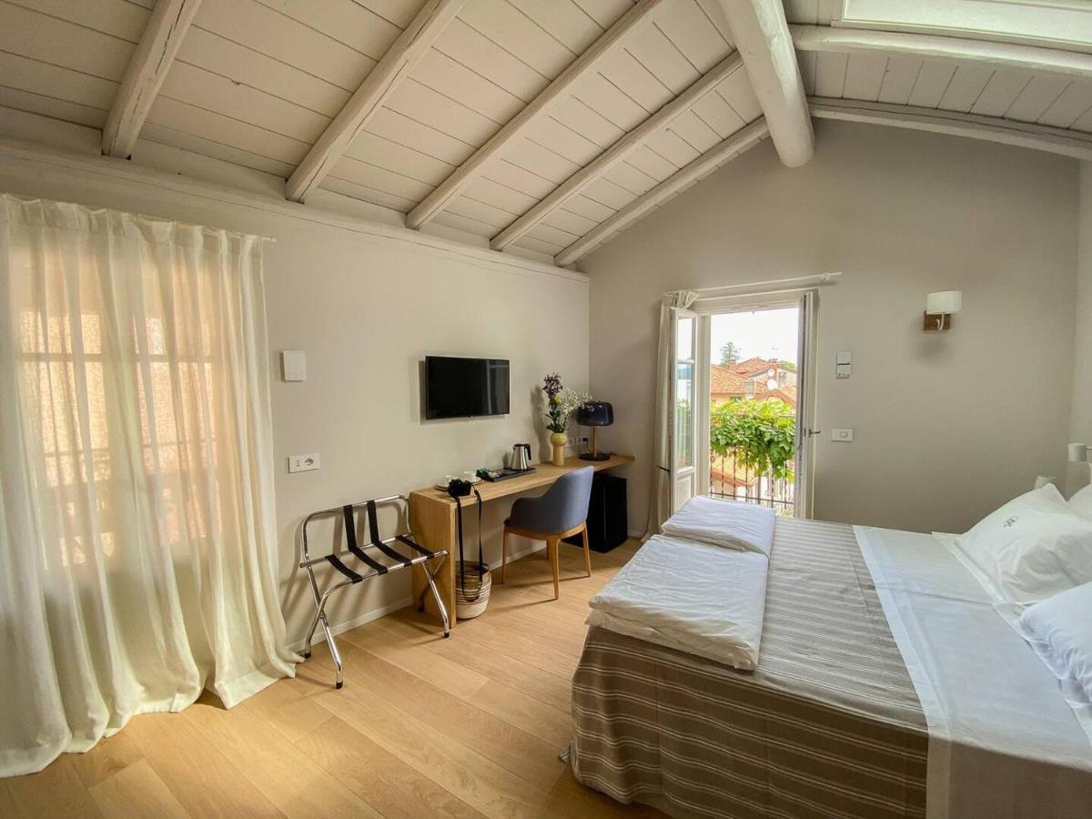 La Torre Apartment Белджирате Екстериор снимка