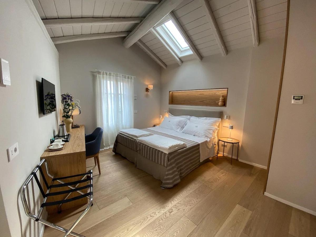 La Torre Apartment Белджирате Екстериор снимка