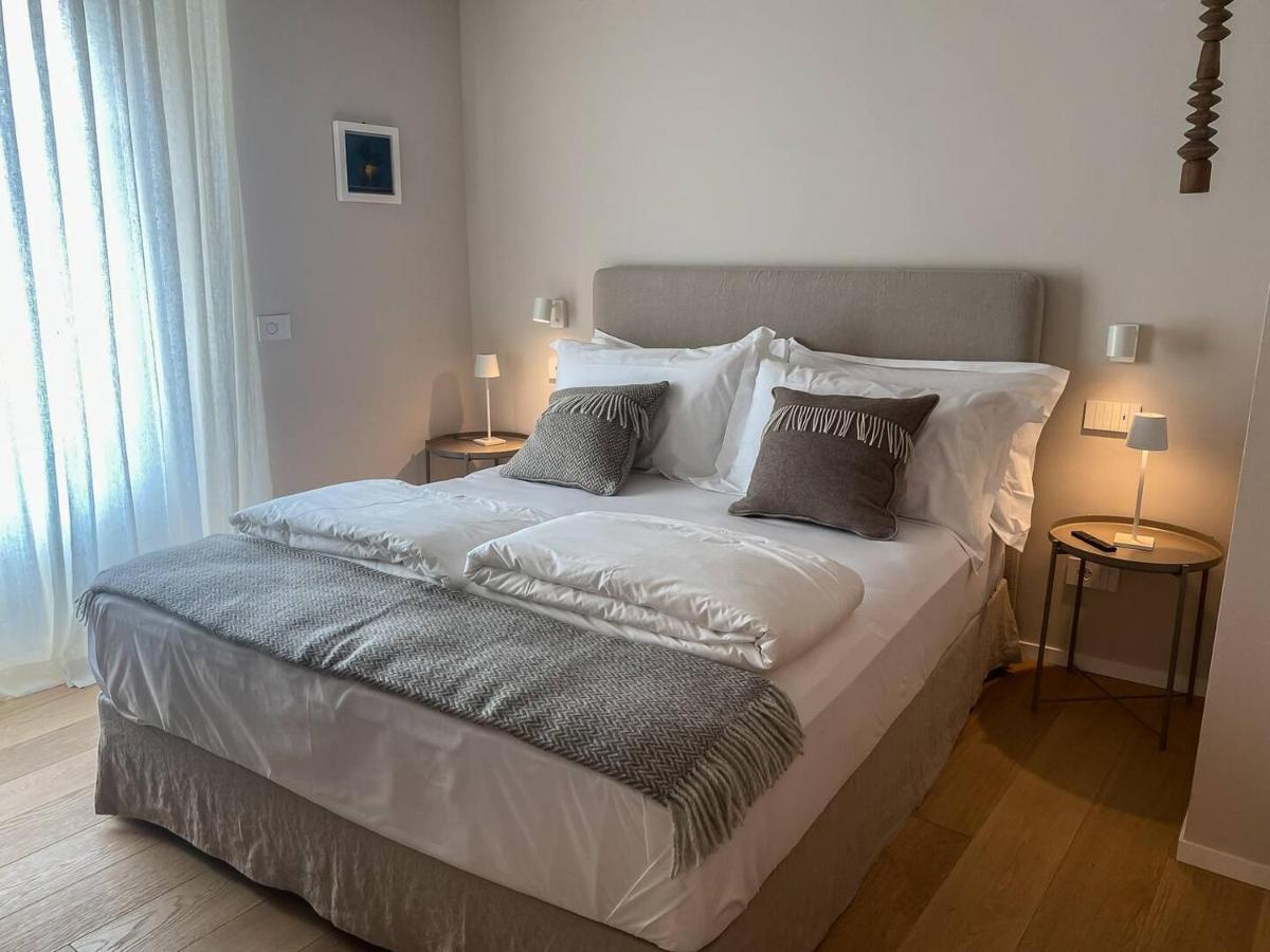 La Torre Apartment Белджирате Екстериор снимка