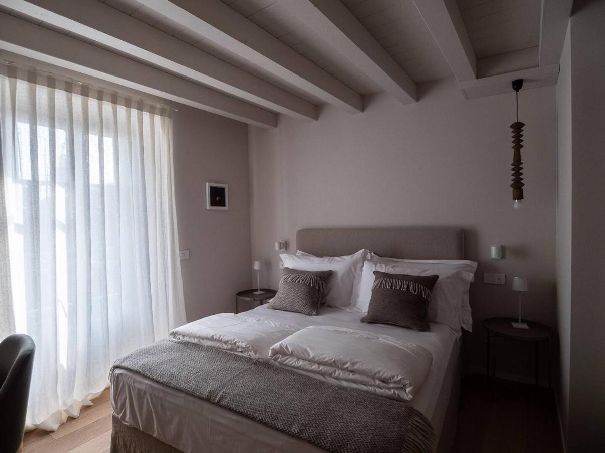 La Torre Apartment Белджирате Екстериор снимка